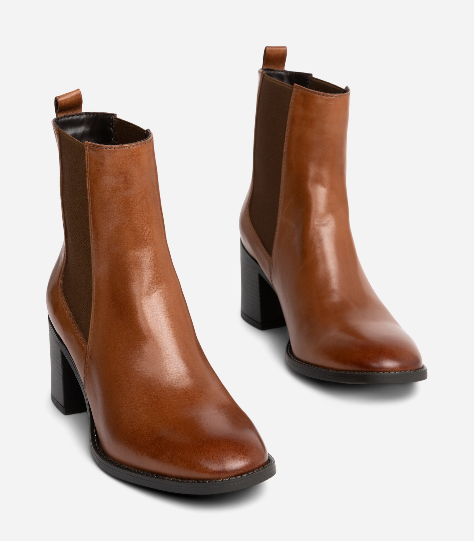 PACE, Chelseaboots Bruna