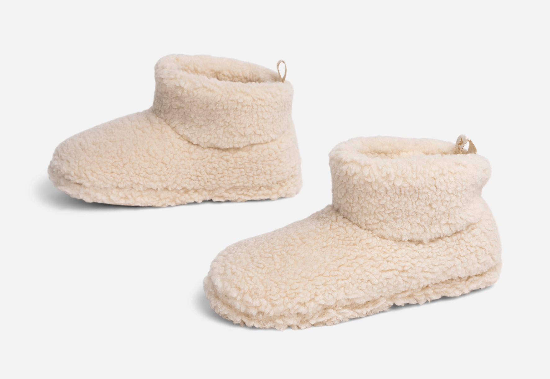 LINEAR, Tofflor Vita