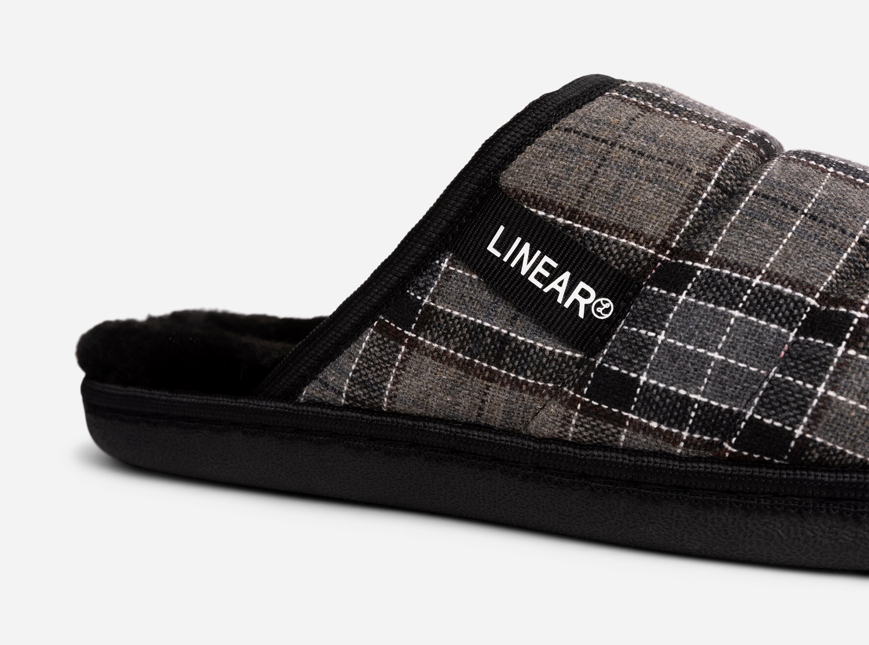 LINEAR, Tofflor Flerfärgade