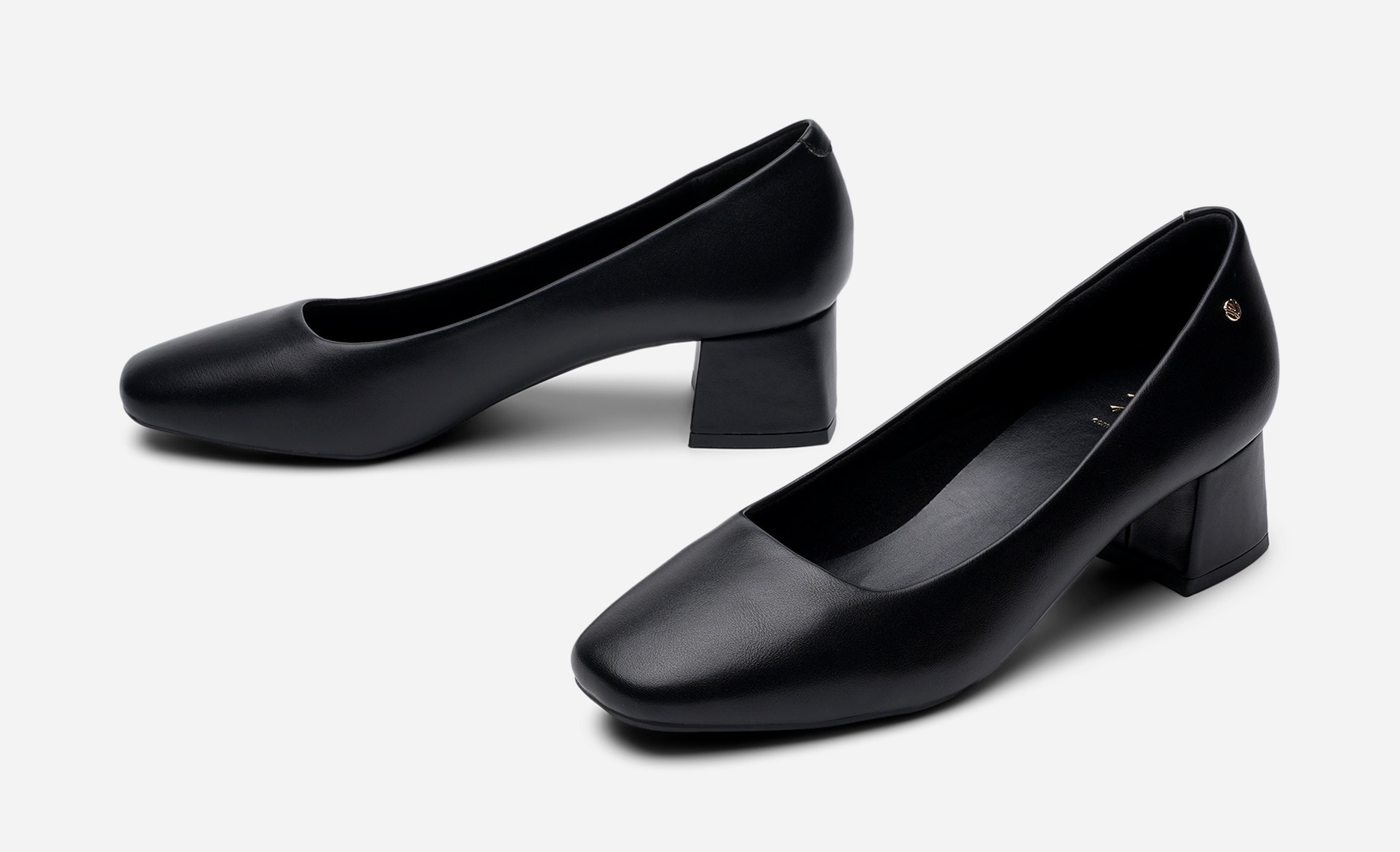 SO ALL, Pumps Svarta