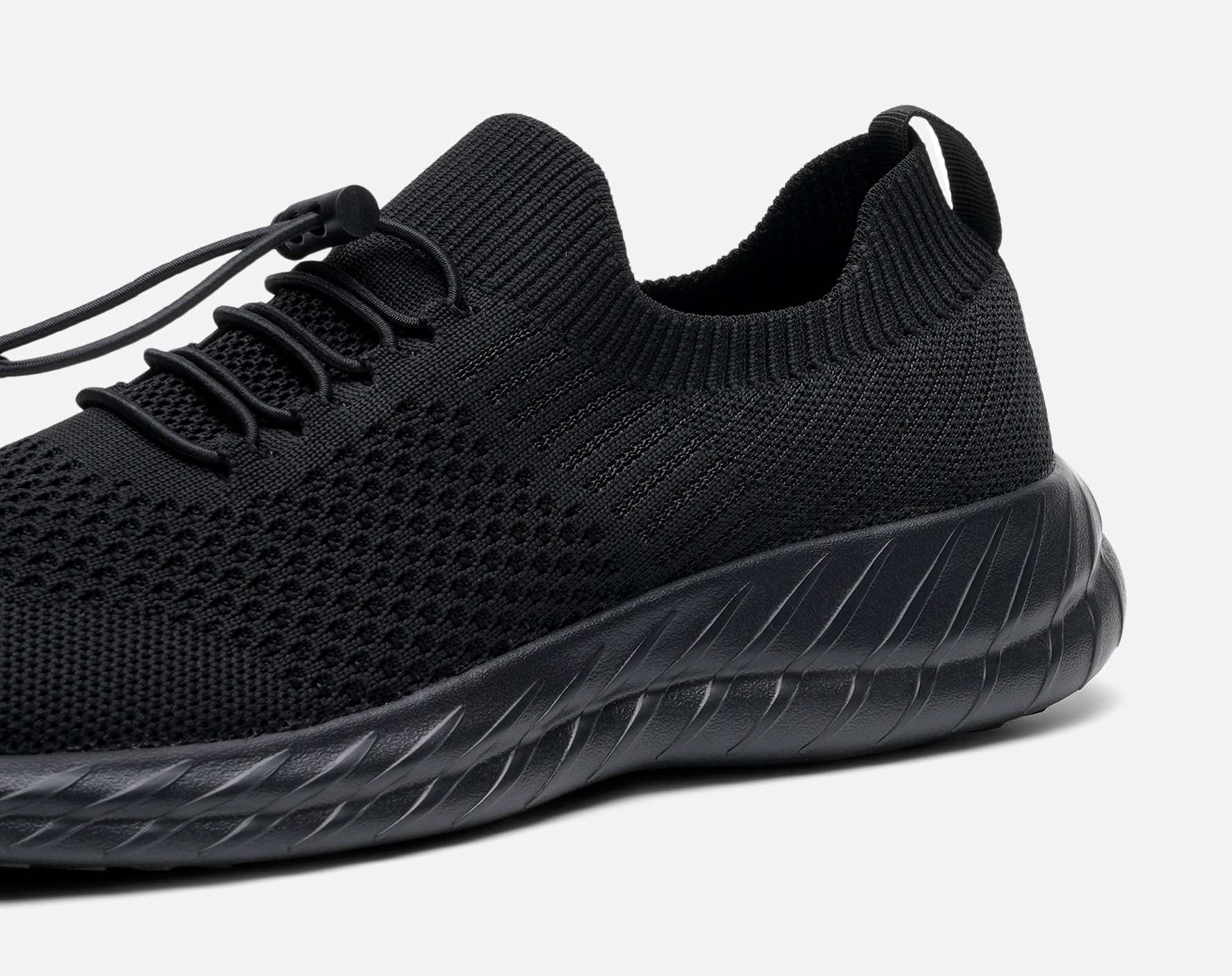 LINEAR, Slip-on sneakers Svarta