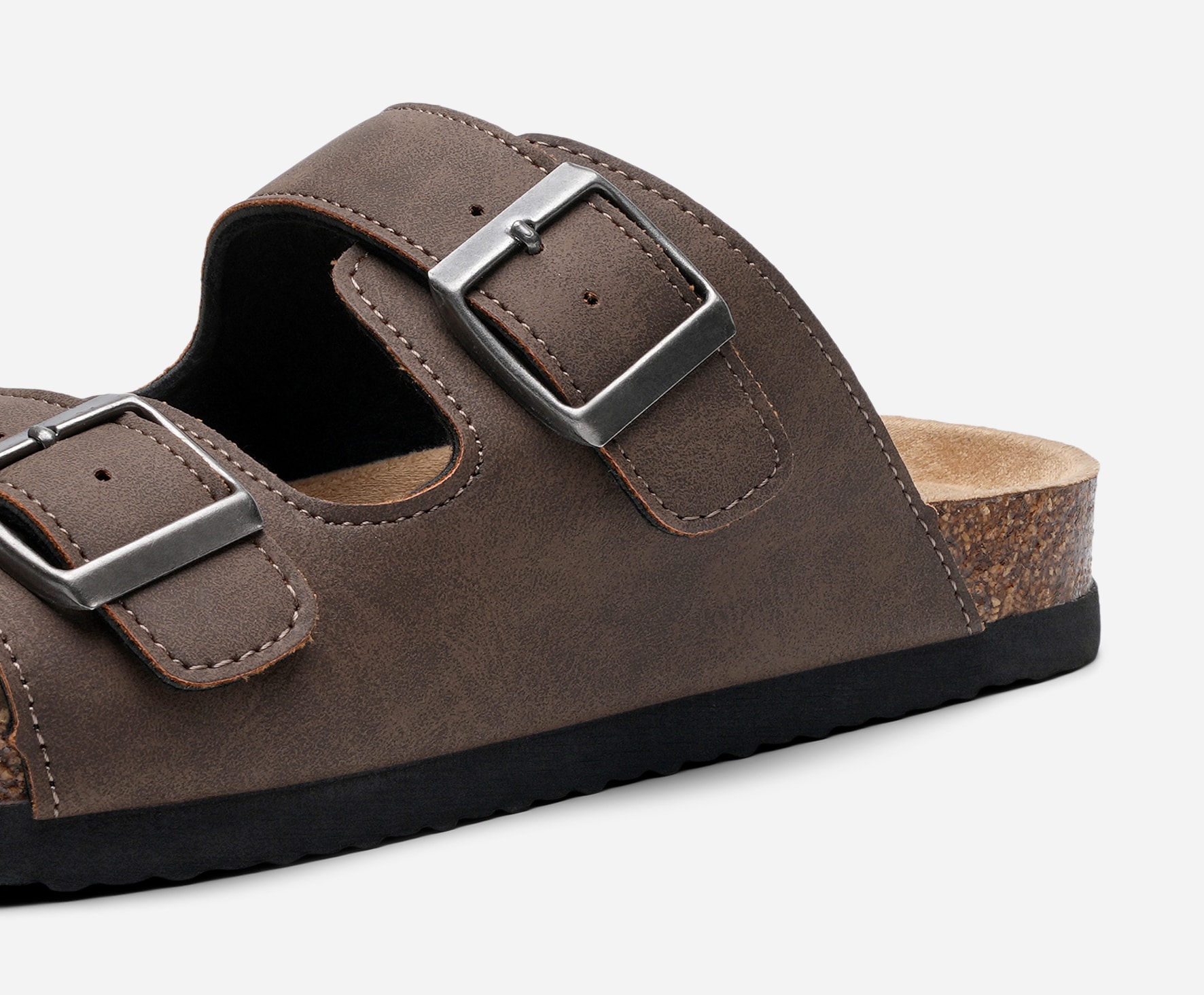 LINEAR, Sandaler Bruna