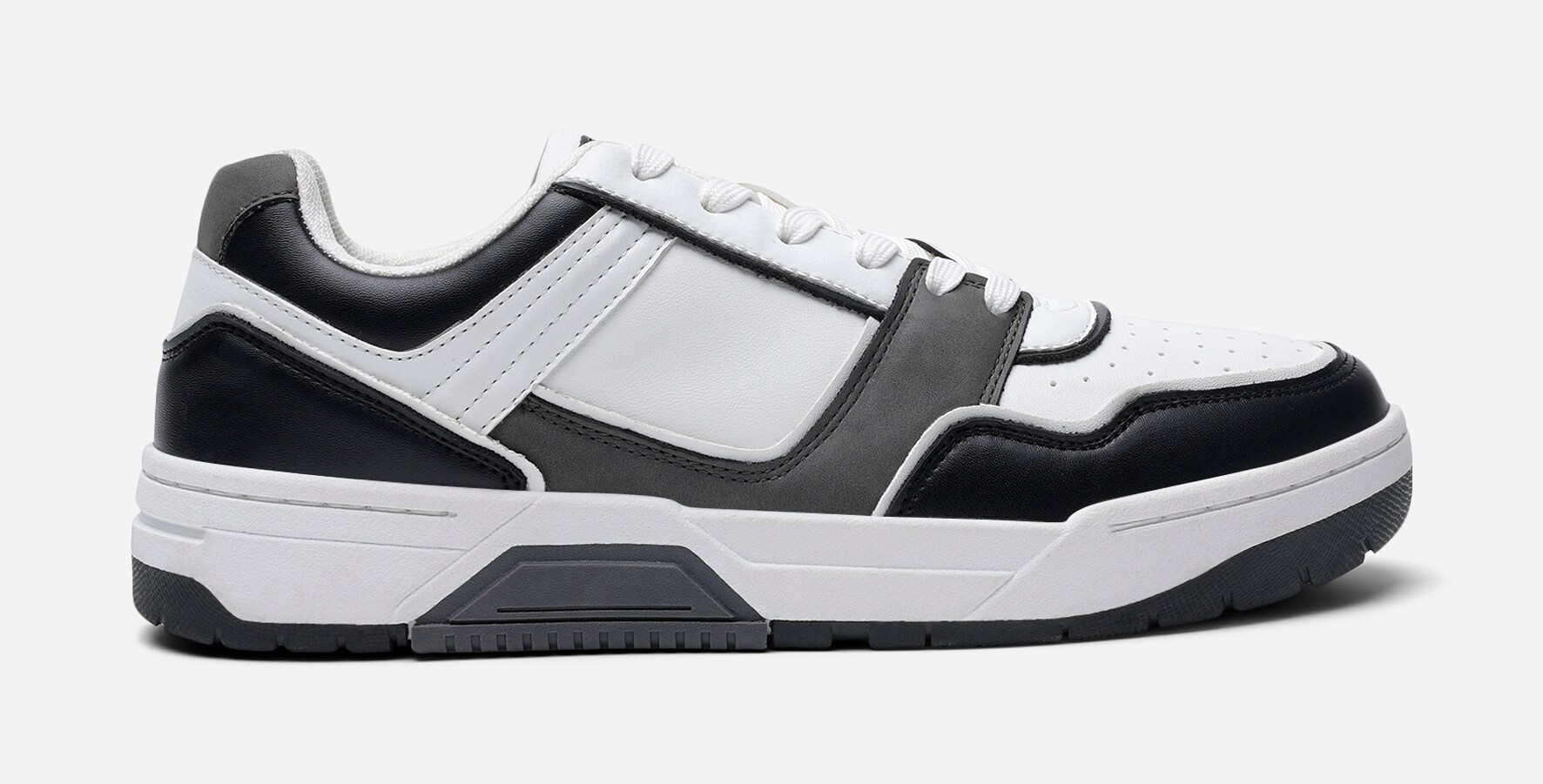 LINEAR, Sneakers Vita