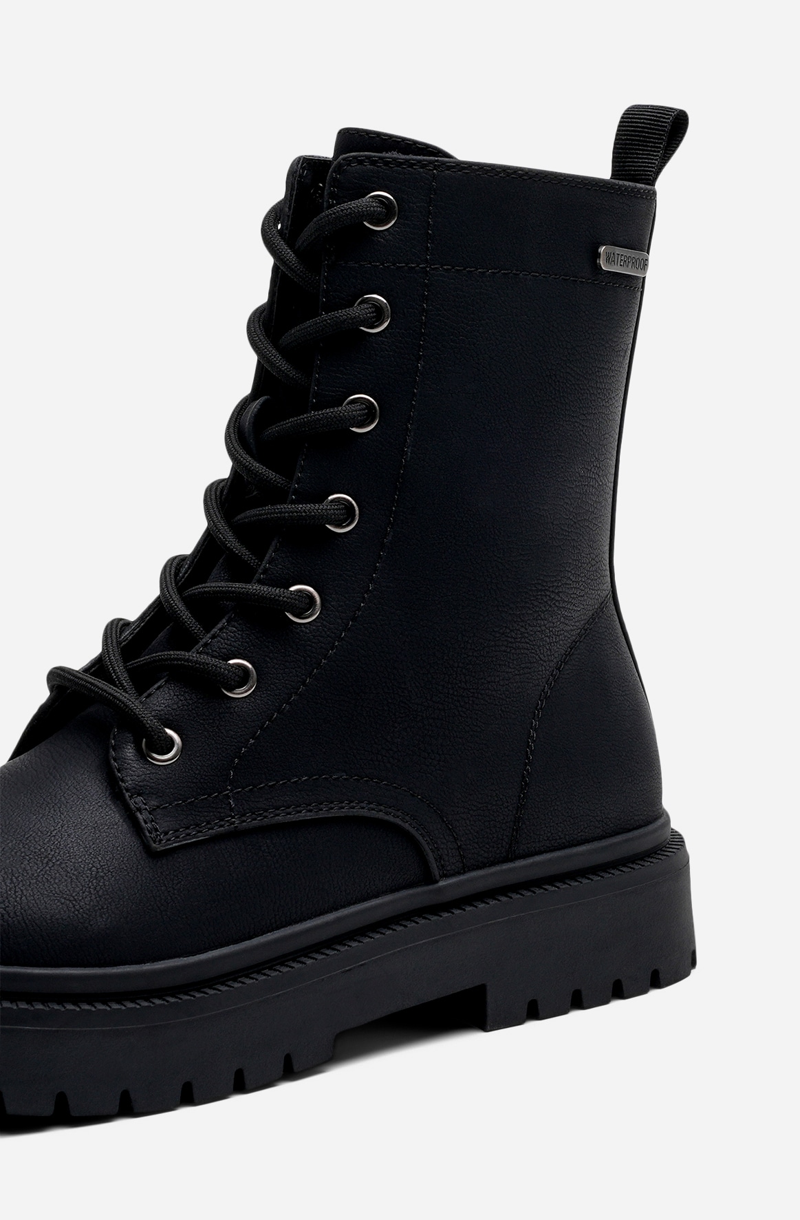 DINSKO, Kängor waterproof Svarta