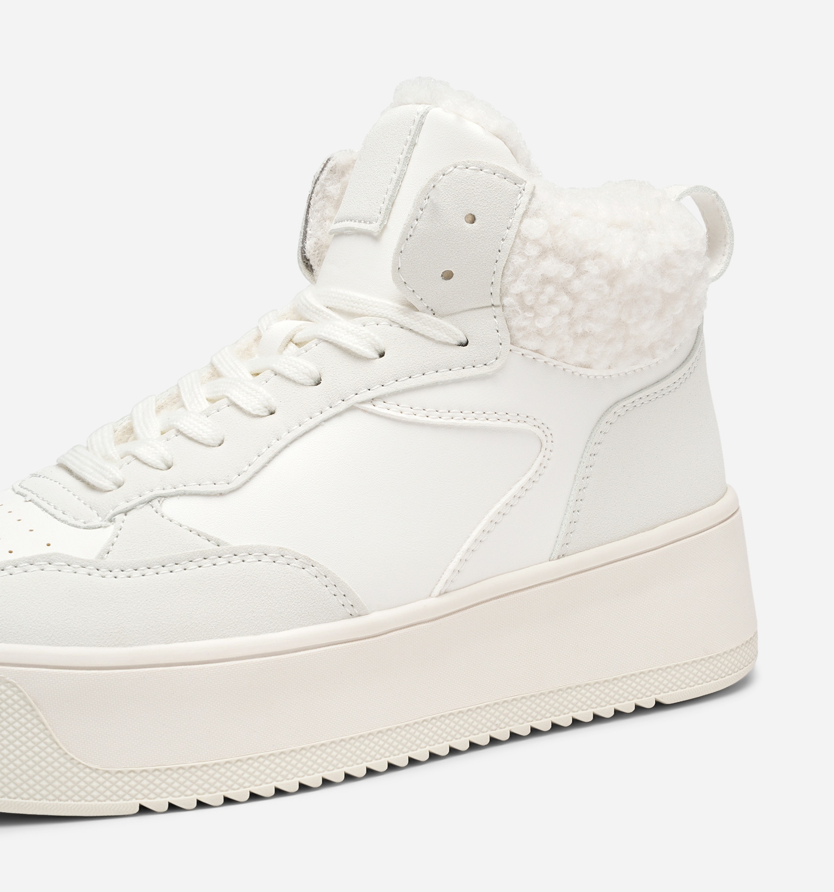 ATTITUDE, Varmfodrade höga sneakers Vita