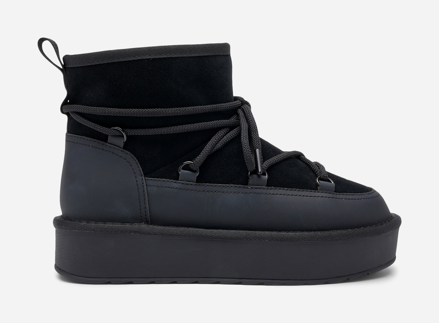 PACE, Varmfodrade boots Svarta