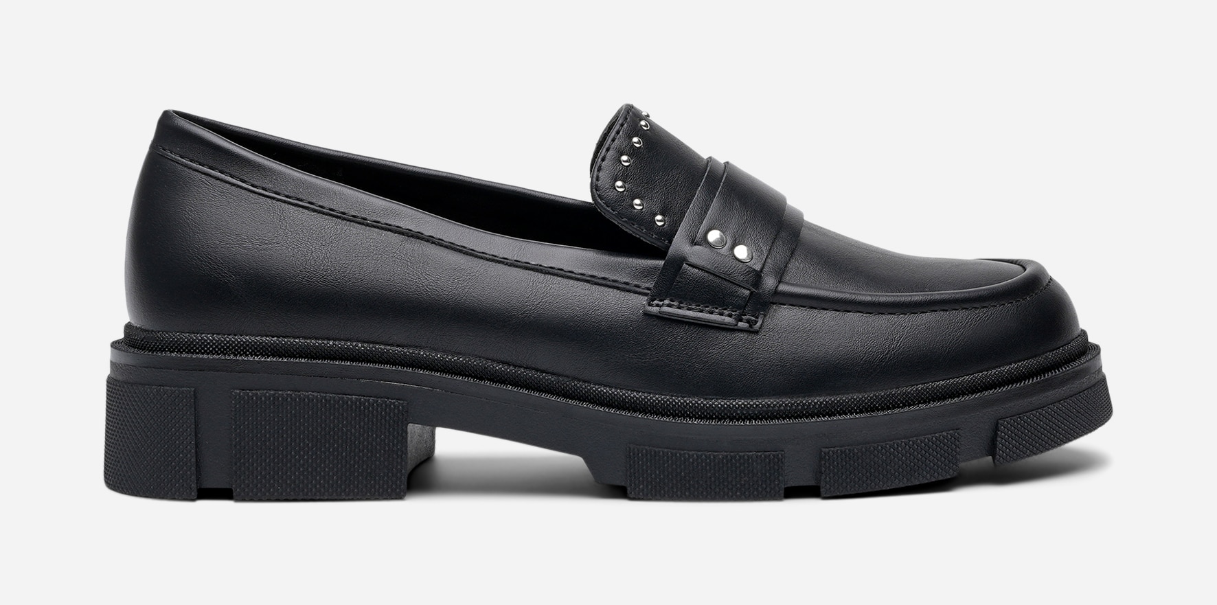 SO ALL, Loafers Svarta