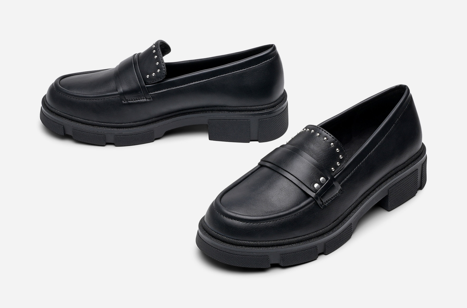 SO ALL, Loafers Svarta