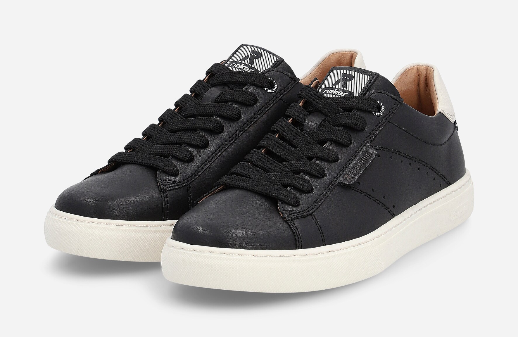 RIEKER, Promenadskor med snörning Svarta