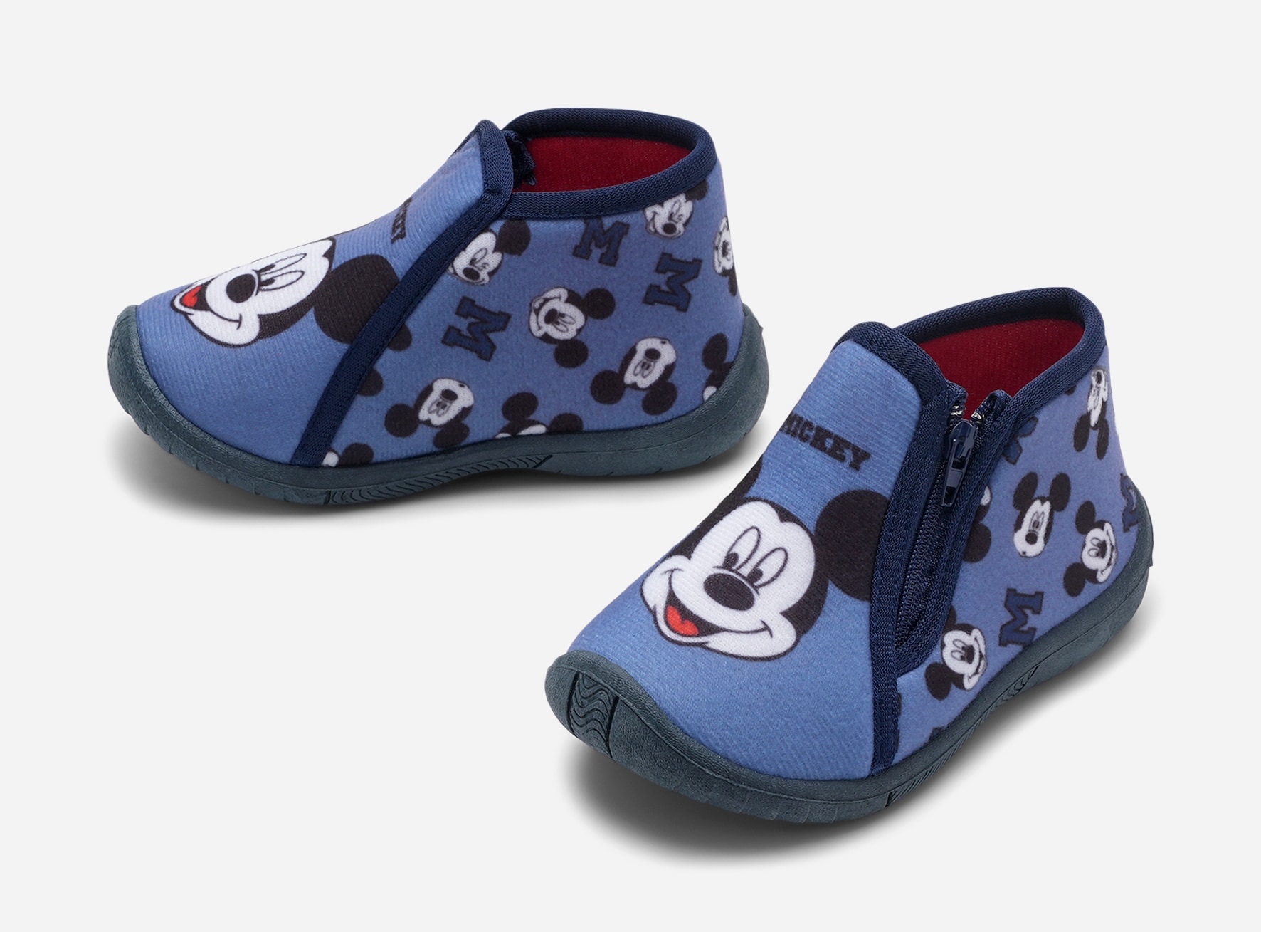 Mickey Mouse, Tofflor Flerfärgade