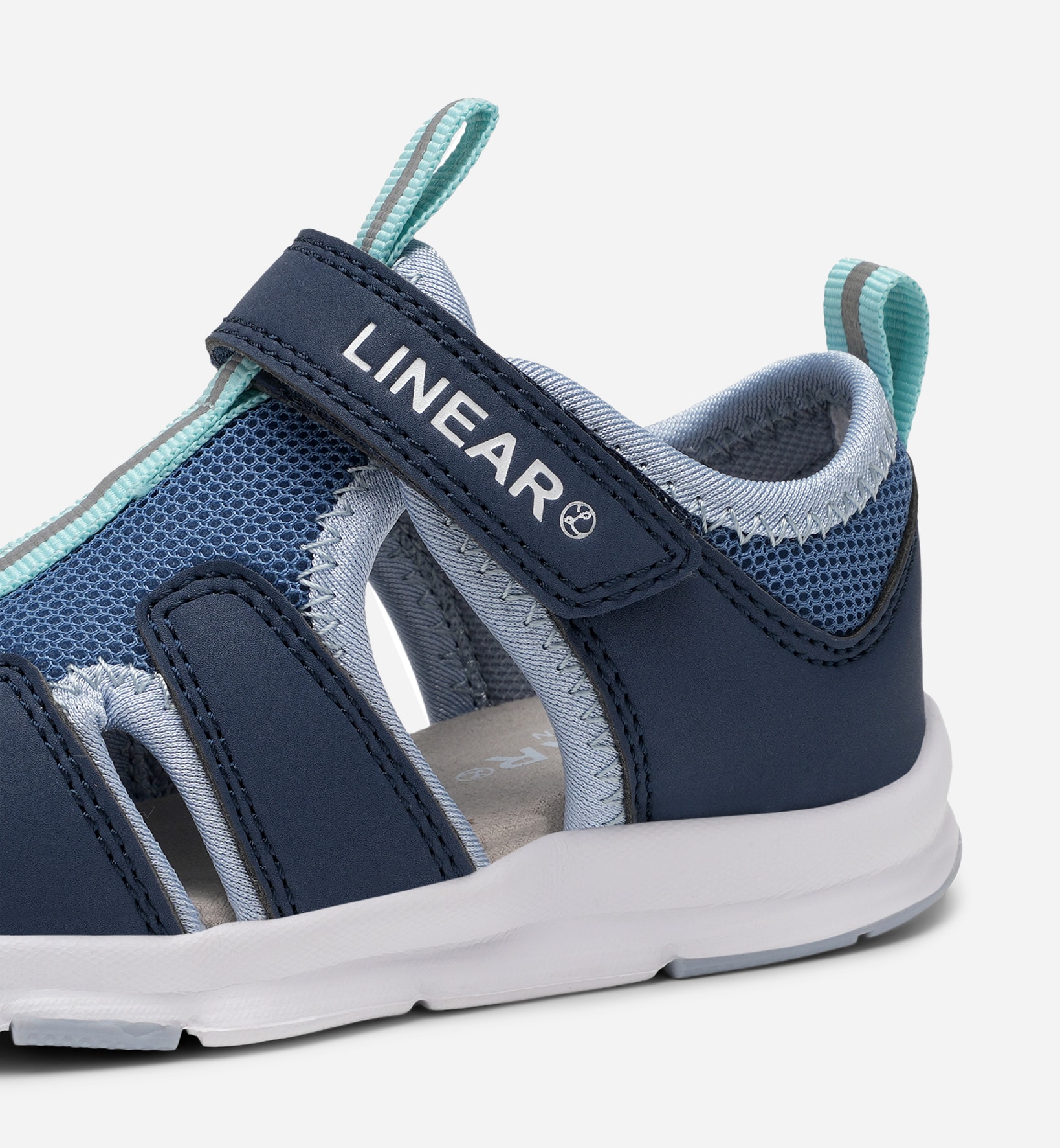 LINEAR, Sandal med täckt tå Flerfärgade