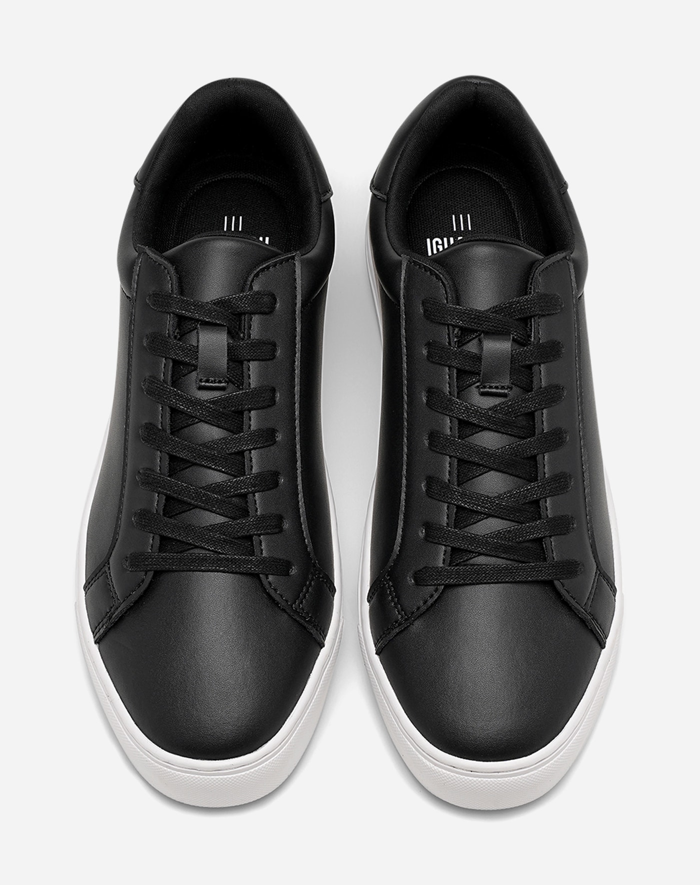 PACE, Sneakers Svarta