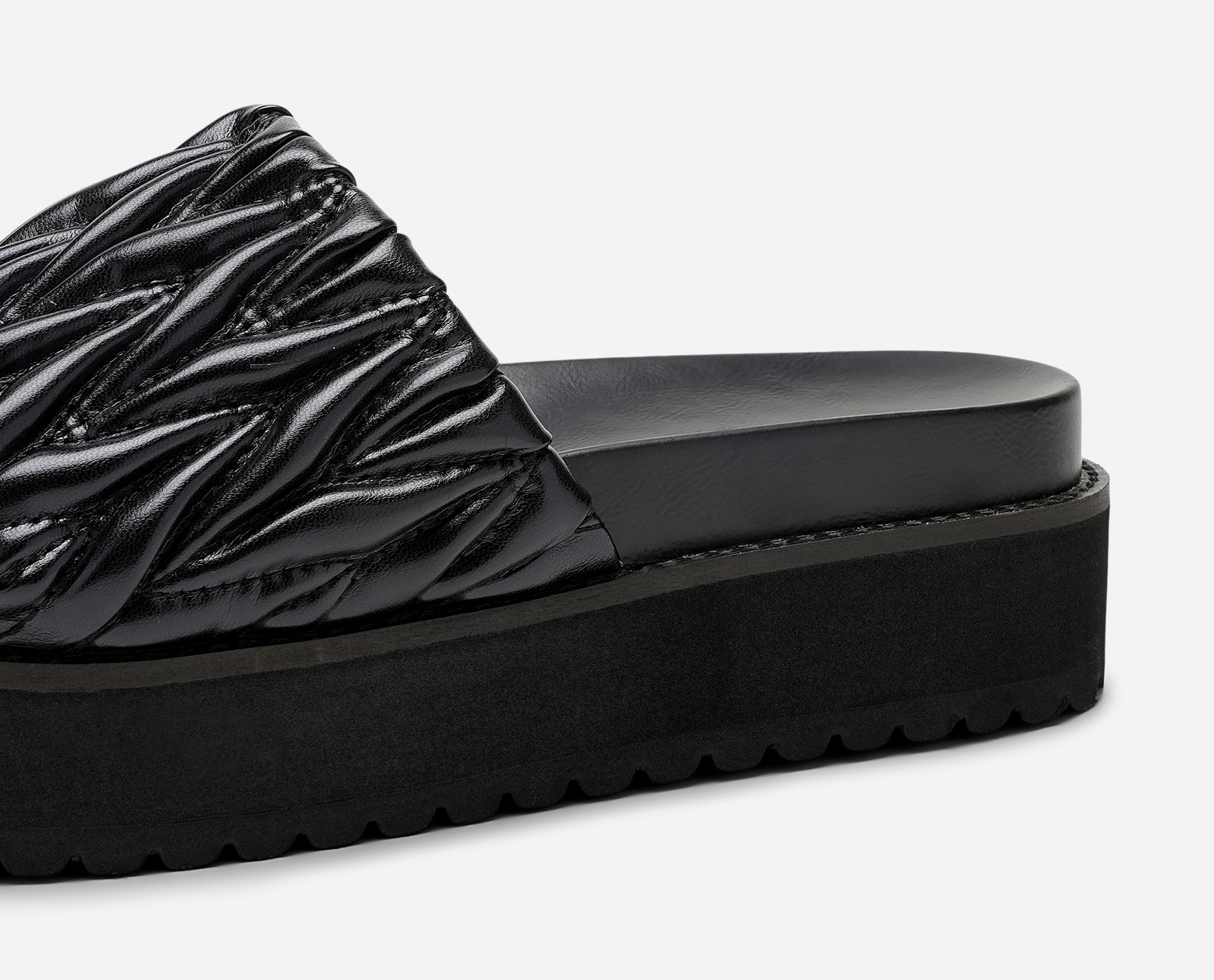 ATTITUDE, Sandaler med platåsula Svarta