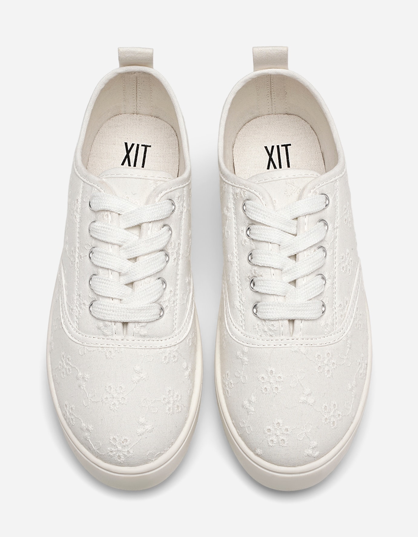 XIT, Tygskor Vita