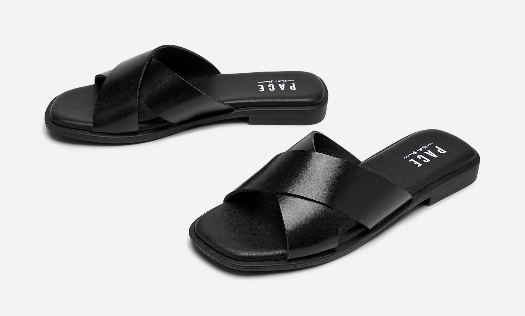 PACE, Sandaler Svarta
