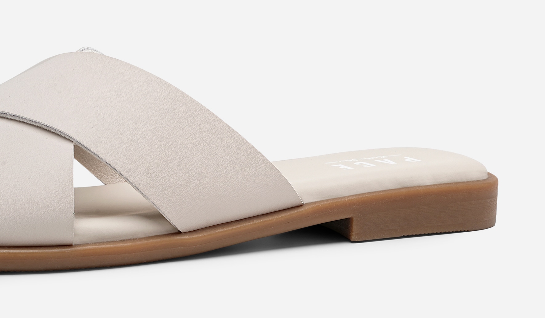 PACE, Sandaler Beigea