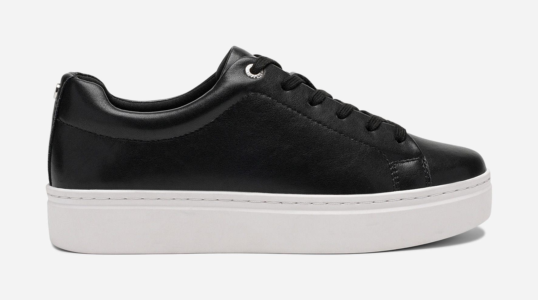 PACE, Sneakers Svarta