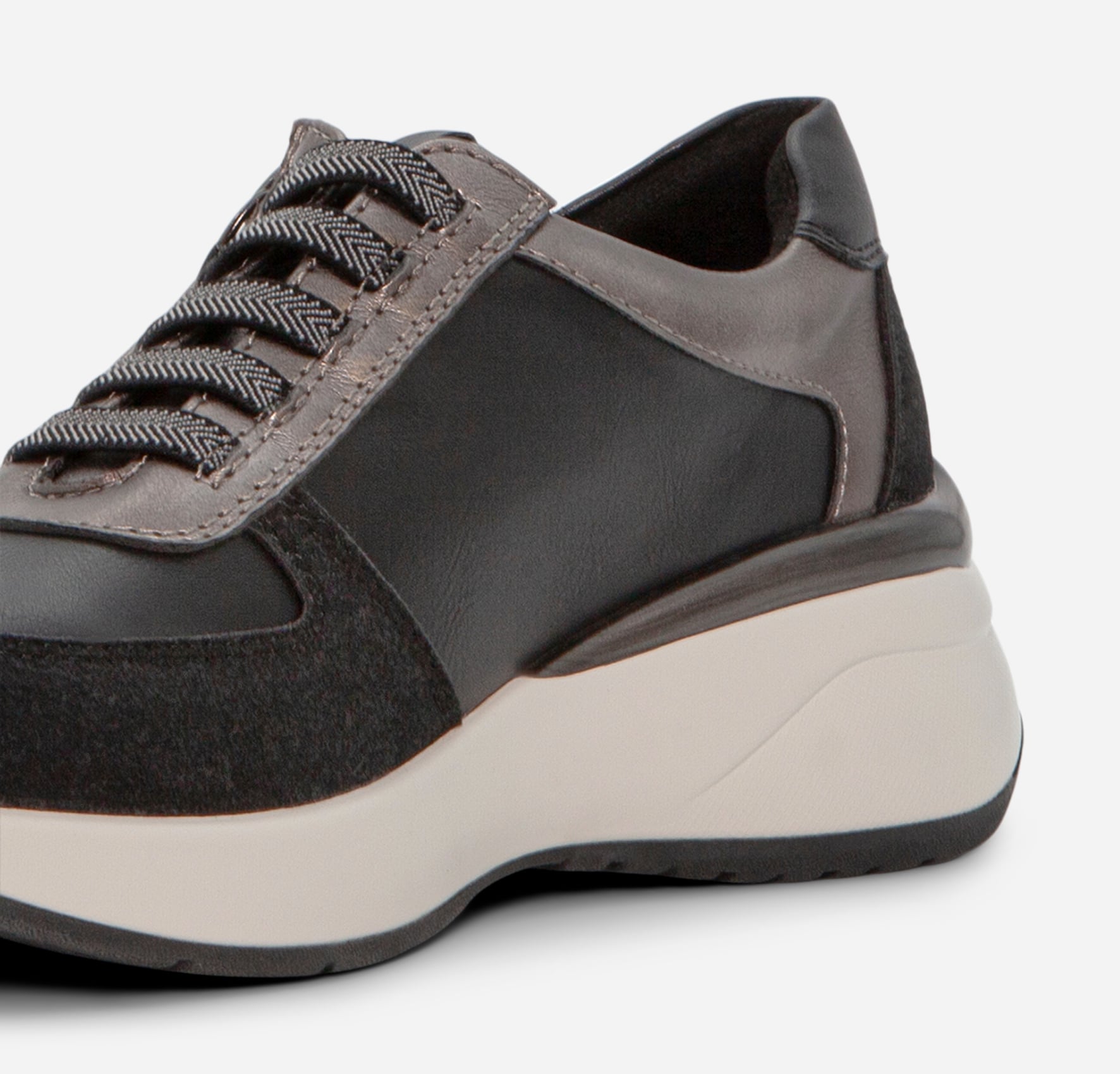 DUFFY, Sneakers Svarta