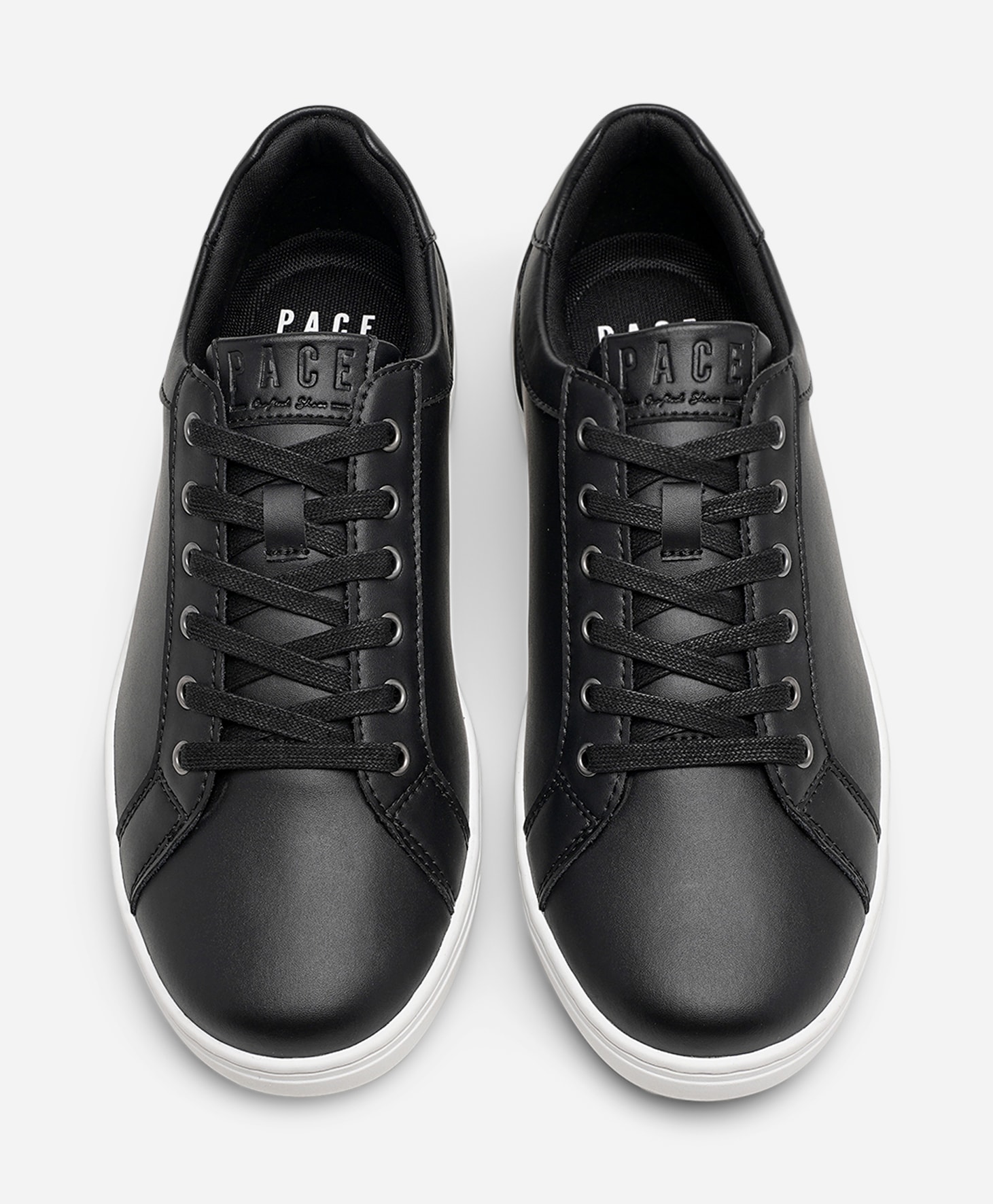 PACE, Sneakers Svarta