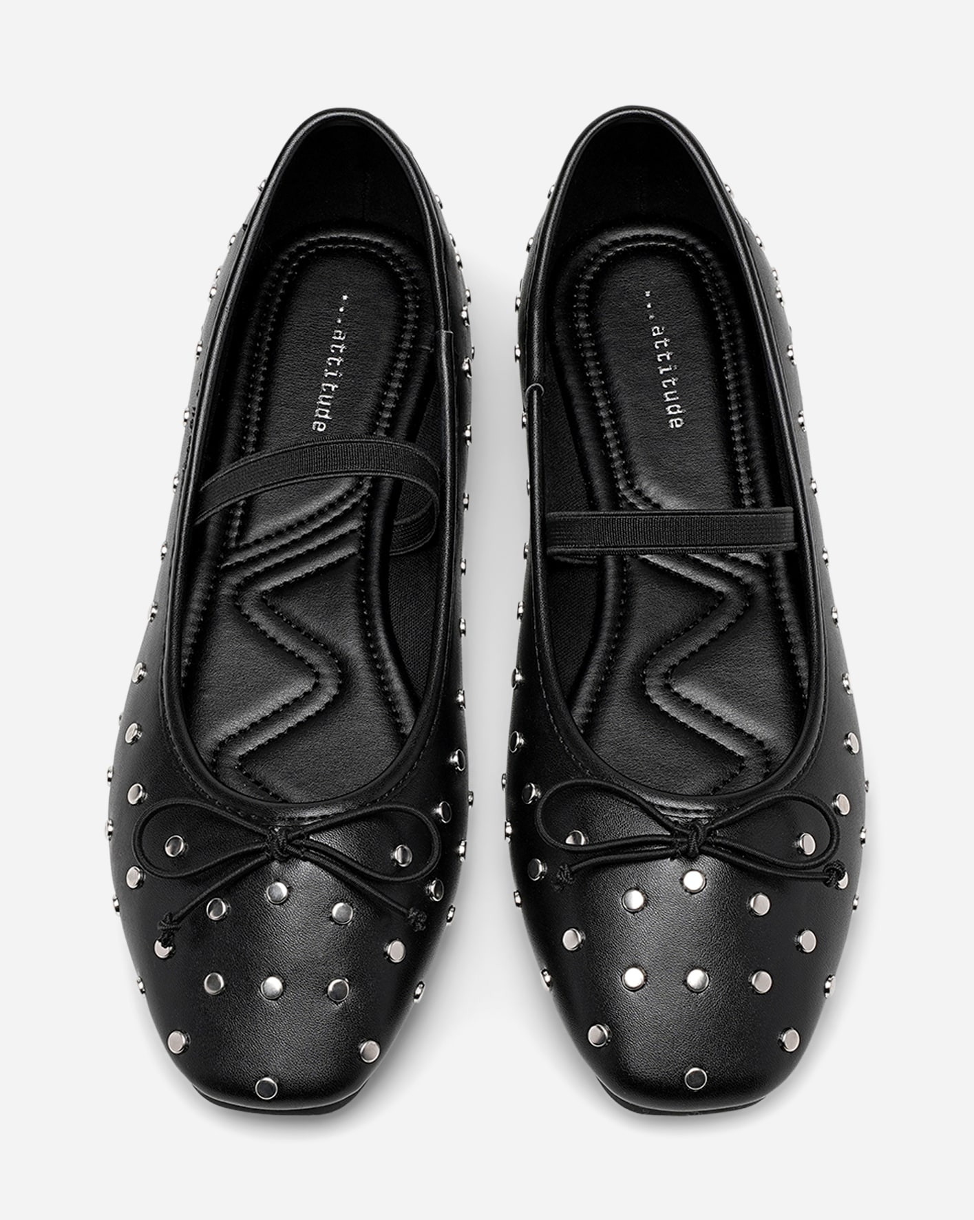 ATTITUDE, Mary Jane Svarta