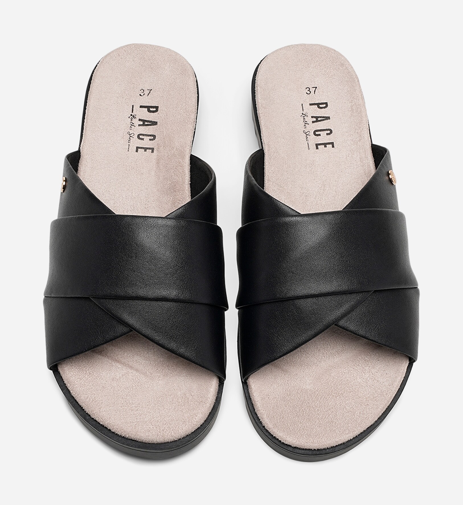 PACE, Sandaler Svarta