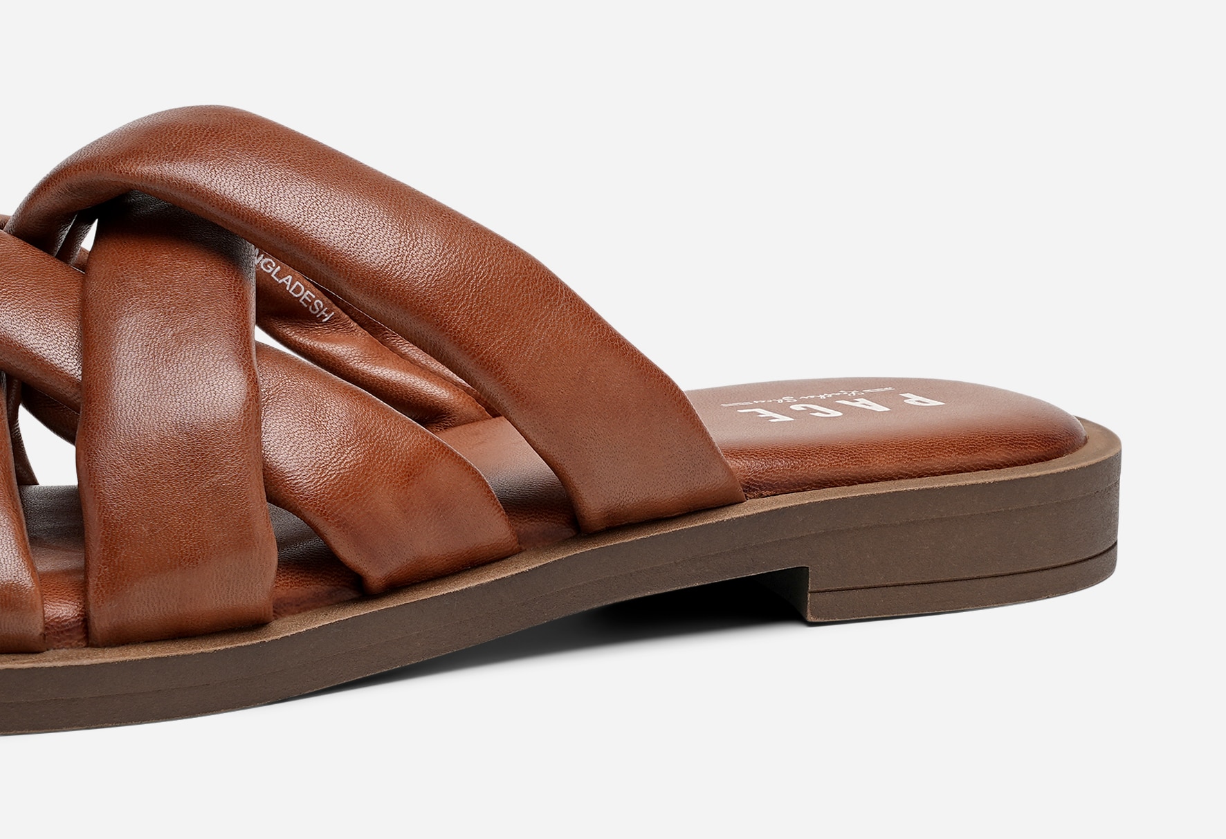 PACE, Sandaler med remmar Bruna