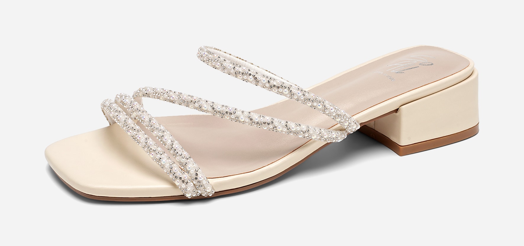 SO ALL, Sandaletter Vita