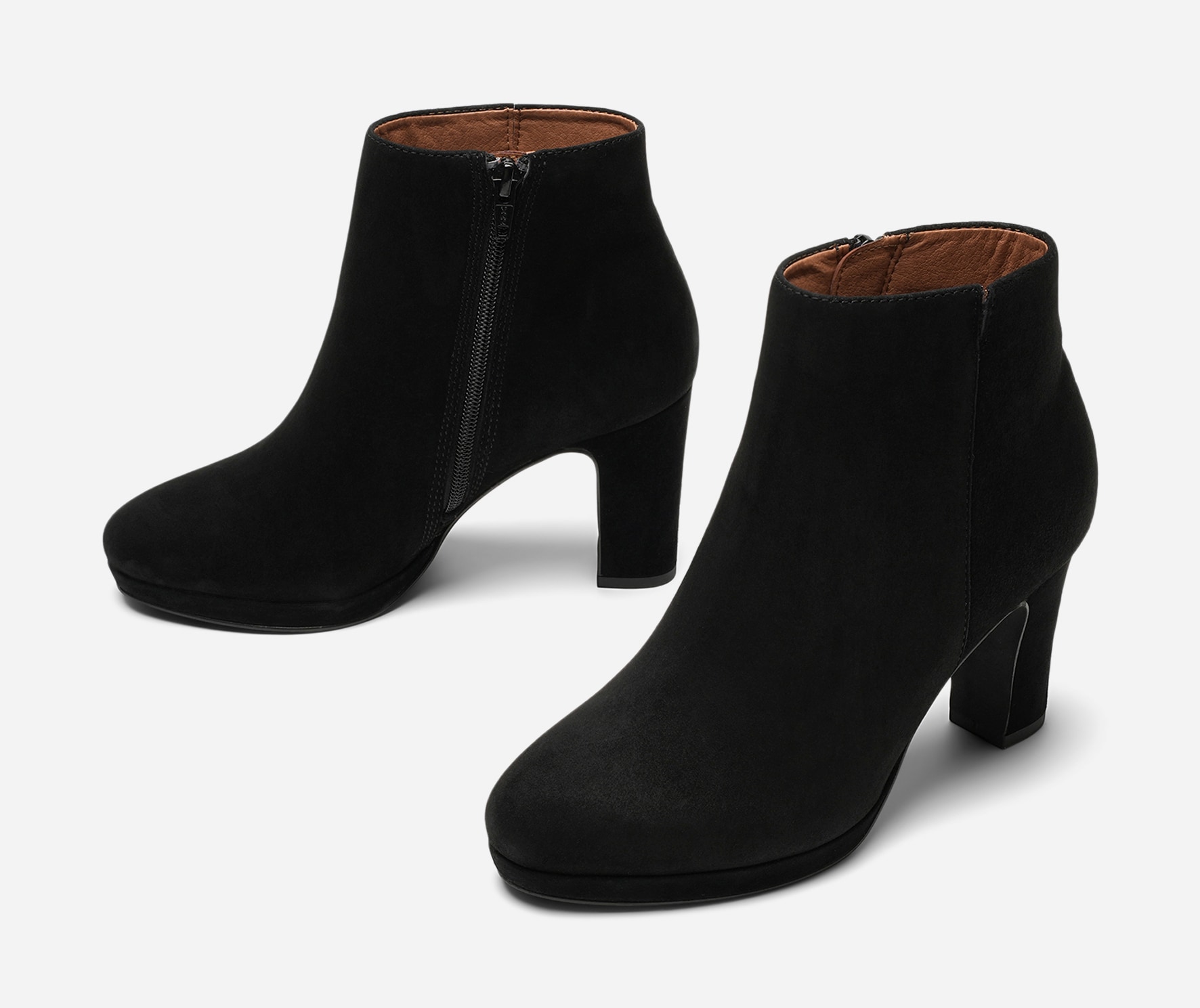 PACE, Boots Svarta