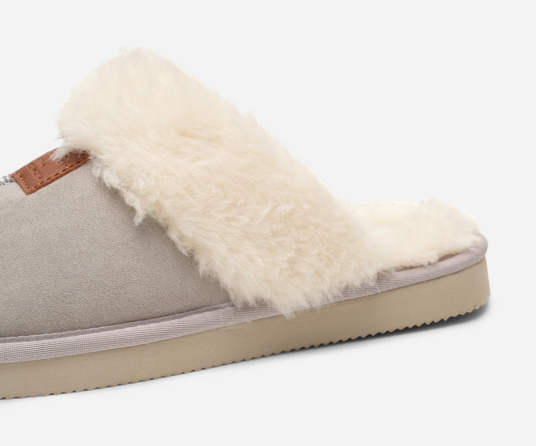 LINEAR, Tofflor Gråa