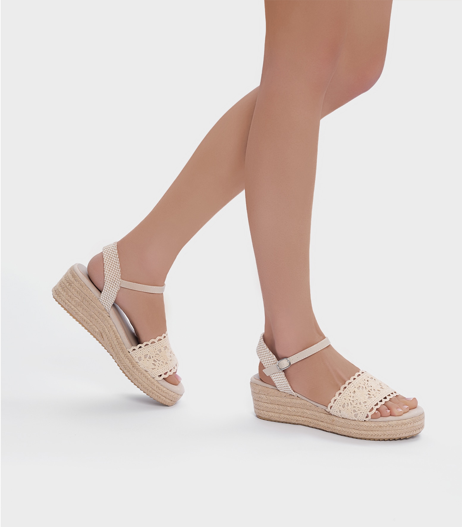 ATTITUDE, Sandaletter med repsula Vita